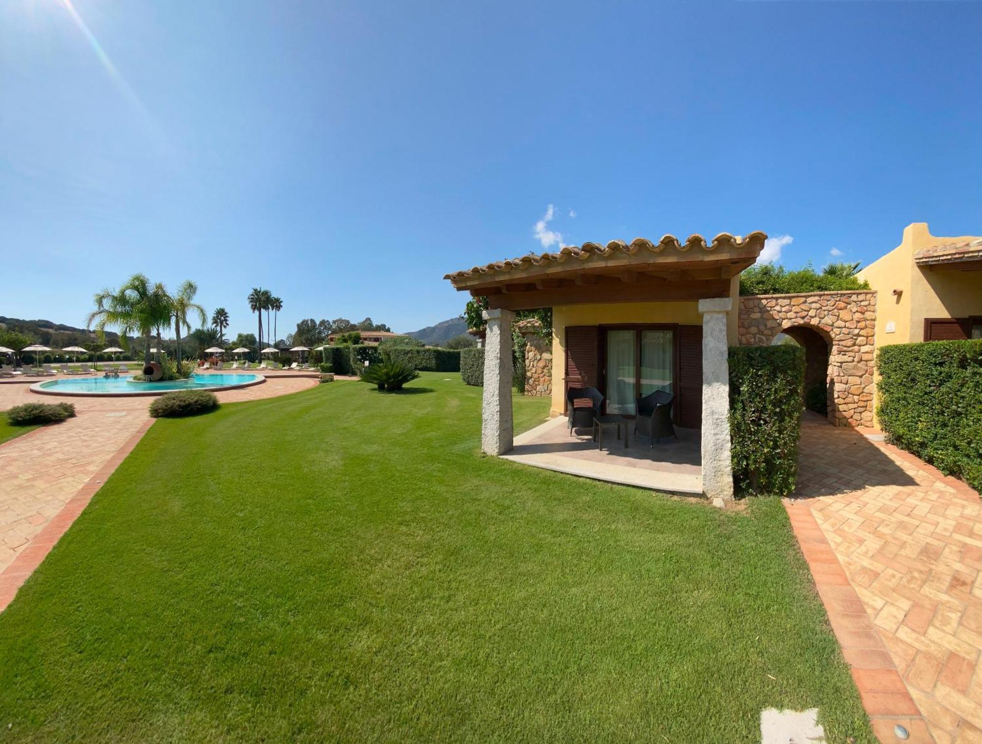 Le Anfore Hotel Villasimius Exterior foto