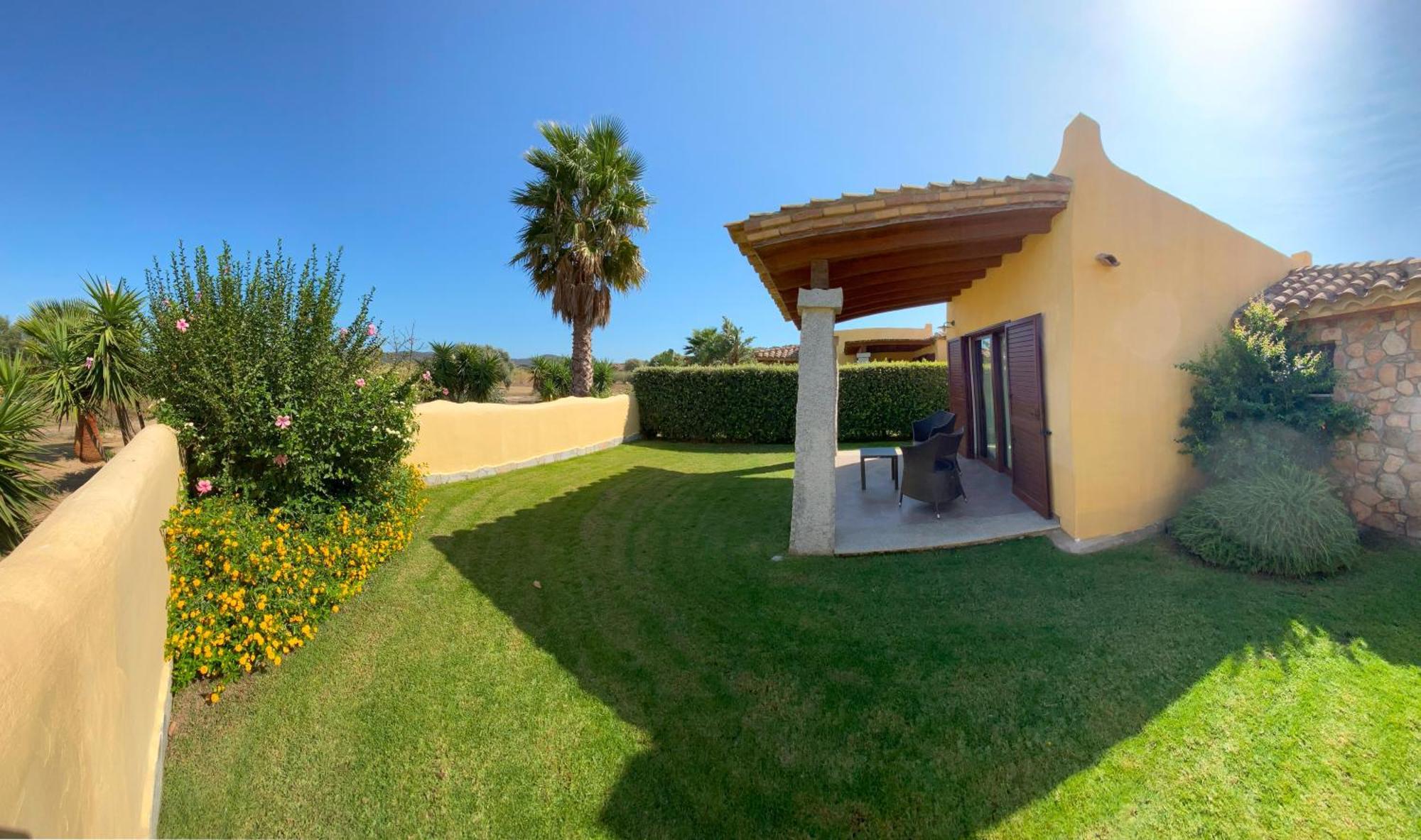 Le Anfore Hotel Villasimius Exterior foto